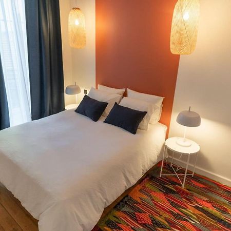 Beige Hospitalite - Coco - Hypercentre-2Chambres-Parking-Zen Saint-Etienne  Exterior photo